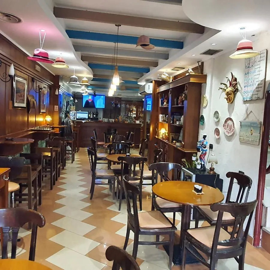 My Rooms Hotel تيرانا
