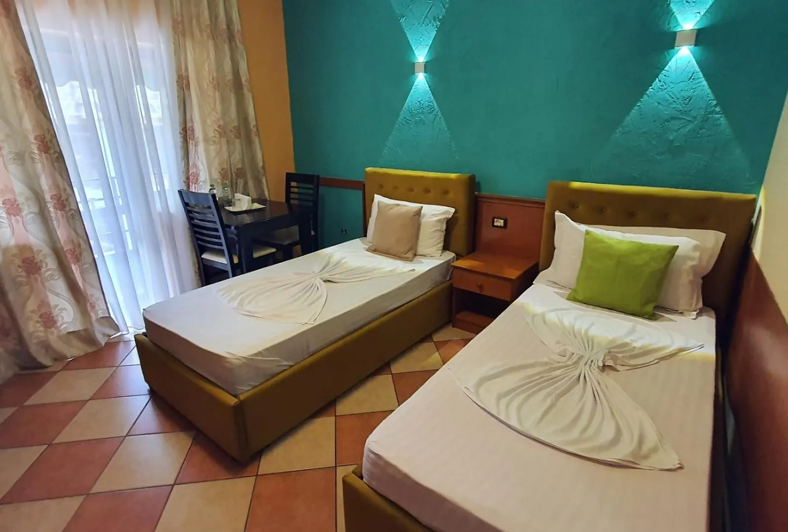 My Rooms Hotel تيرانا 3*,  ألبانيا